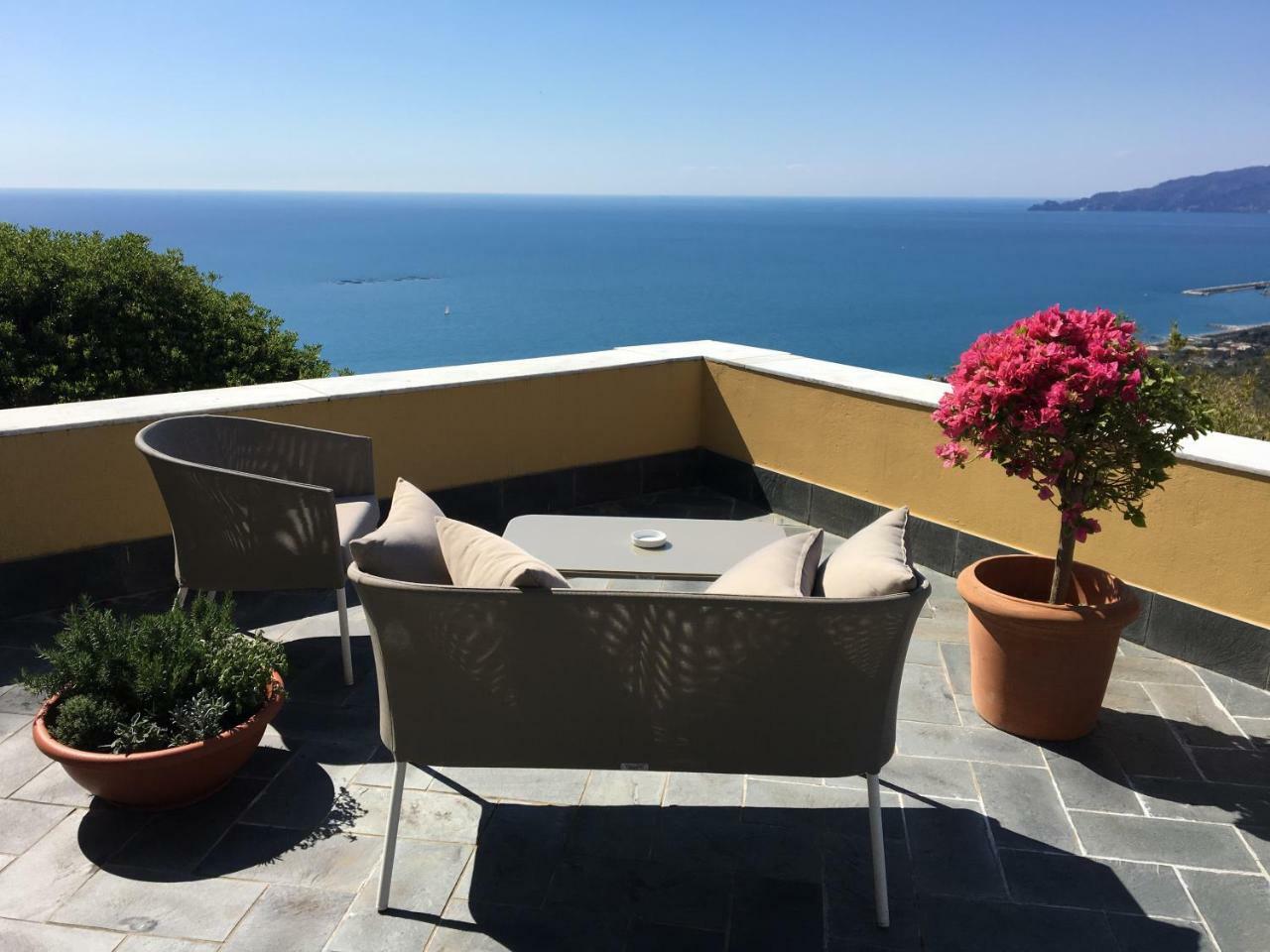 Villa Riviera Resort Lavagna Εξωτερικό φωτογραφία